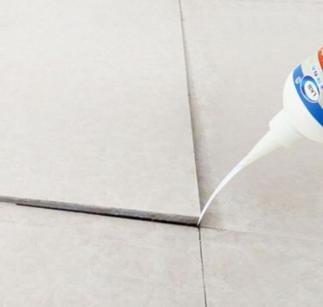 天柱瓷砖空鼓维修公司分享卫生间瓷砖脱落的原因可能有以下几点